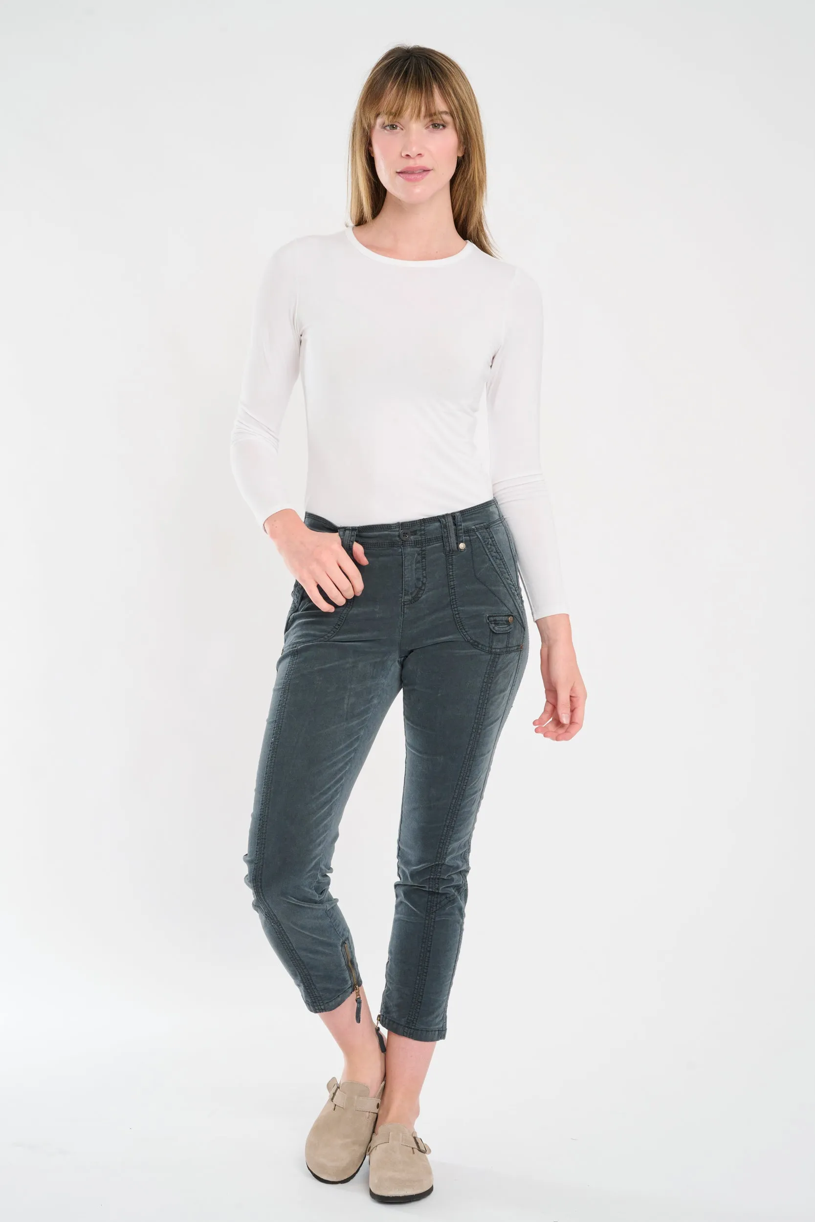 Eliam Corduroy Pant