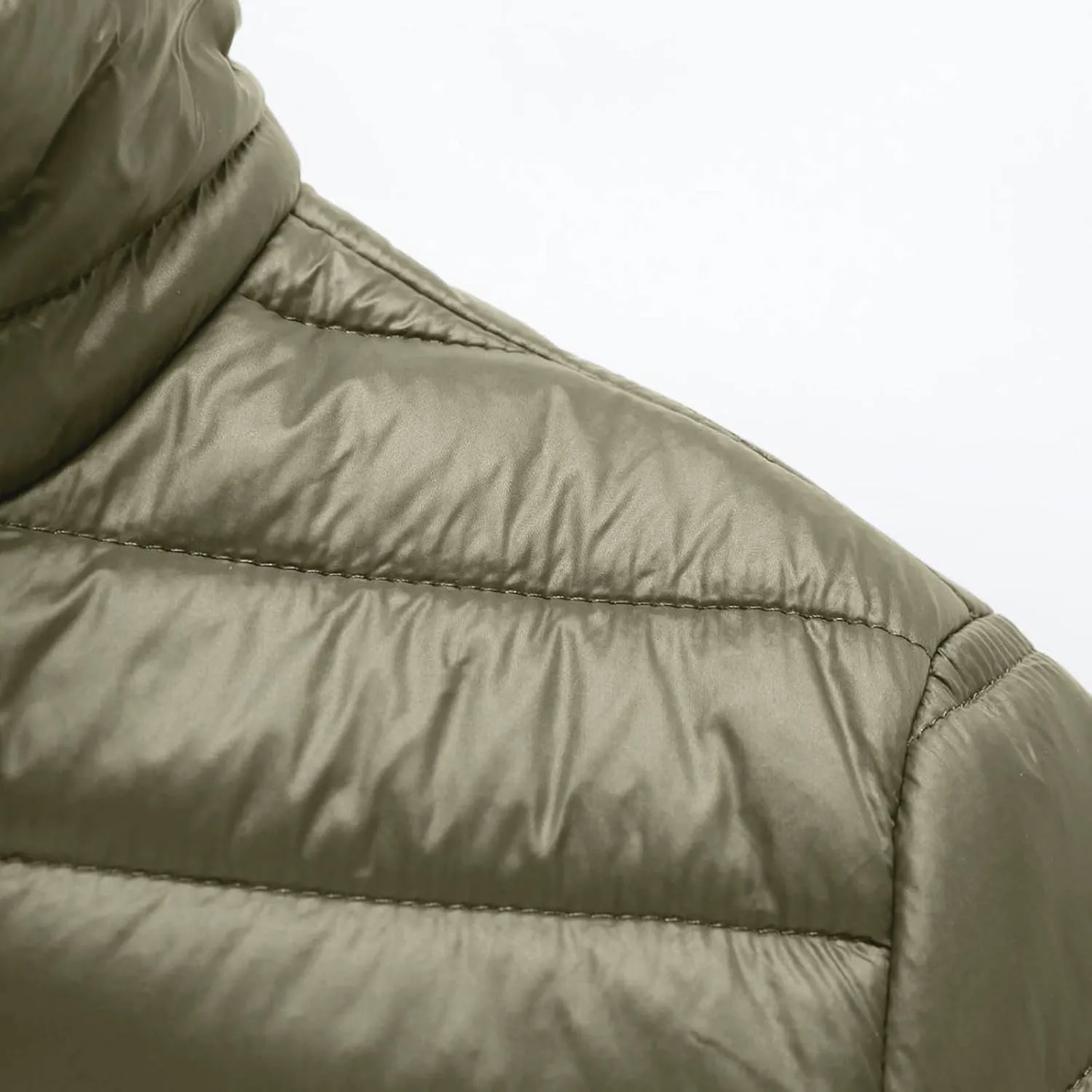 Winter Jackets for Men Lightweight Puffer Jacket Full Zip Warm Quilted Jackets Packable Down Jacket Stand Collar Coat